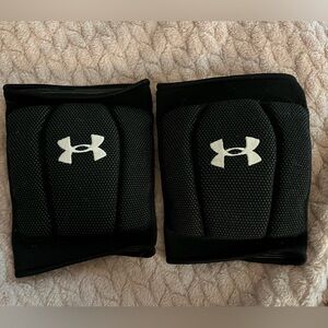 Adidas volleyball knee pads